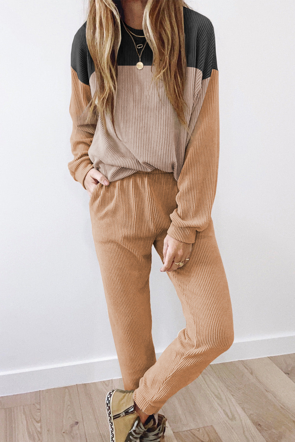 Brown Colorblock Corded Slouchy Top and Pants Set