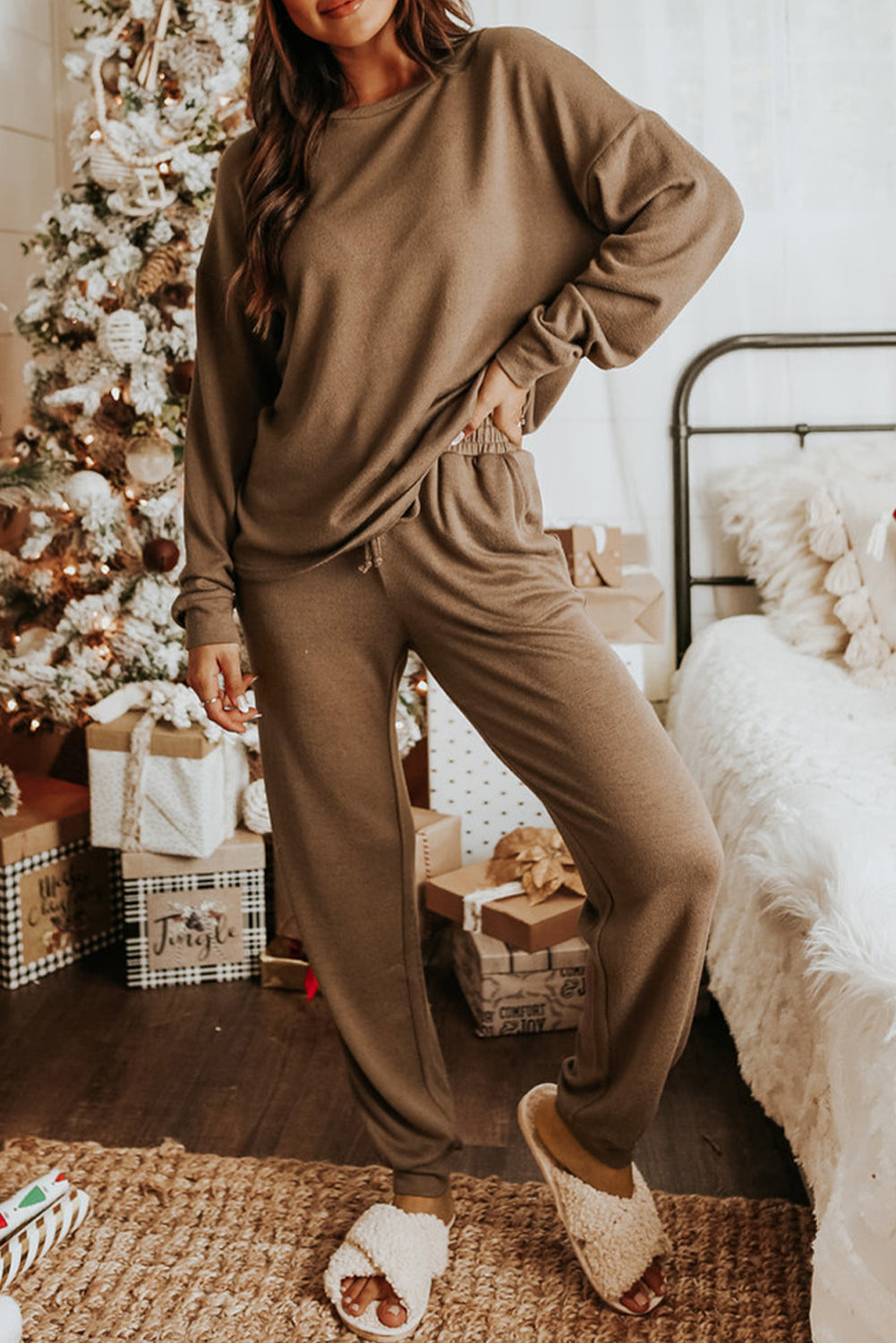 Grey Long Sleeve Pullover & Jogger Pants Loungewear Set